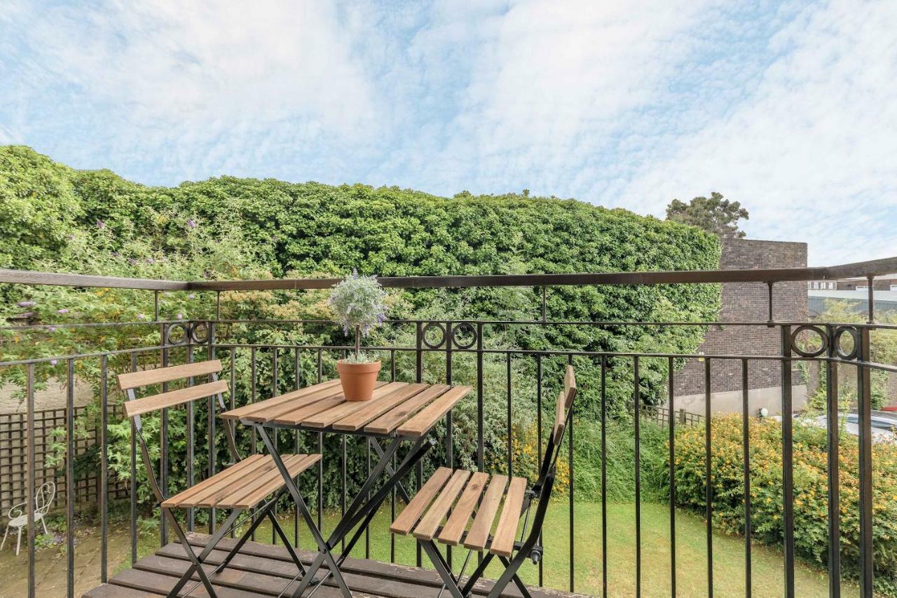 Modern Apartment Within Short Walk Of The Castle, High Street And Long Walk - Free Parking Windsor Buitenkant foto